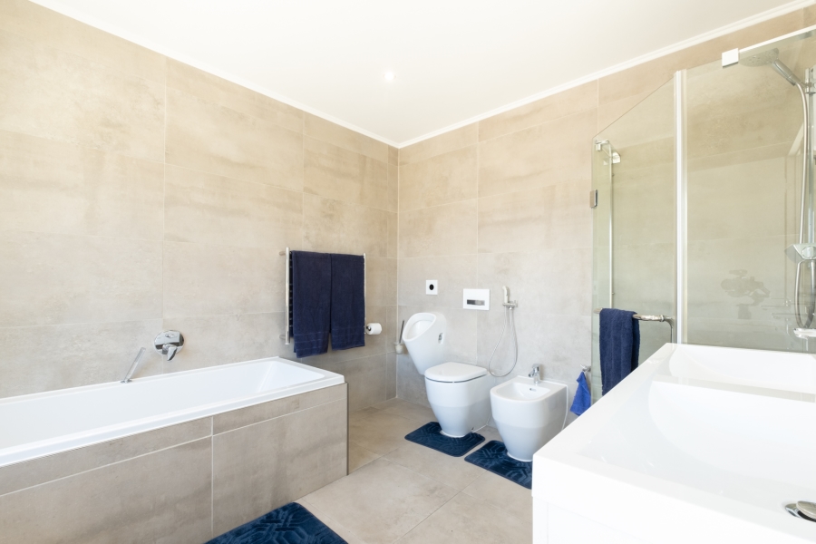 3 Bedroom Property for Sale in Strand North Western Cape